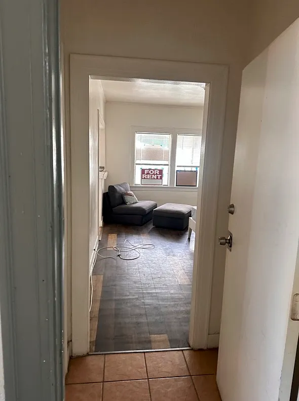 Studio, 1.0 bath, 400 sqft, $1,750 — Photo 1