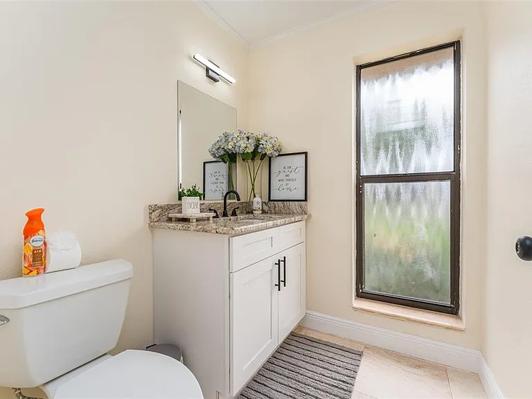 6151 Silver Oaks Dr — Photo 36