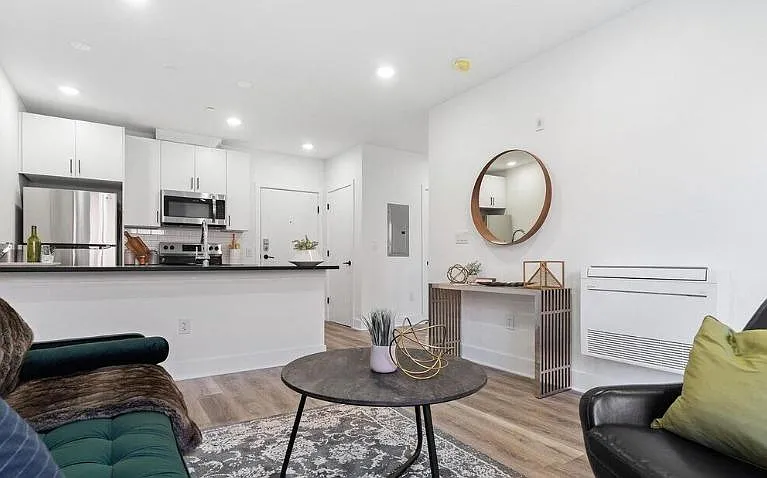 330 Cecil B. Moore Ave — Photo 12