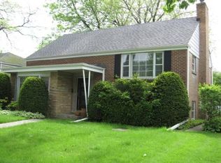 8106 Kilbourn Ave, Skokie, IL