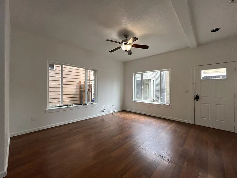 1517 SE 127th Ave #9 — Photo 15