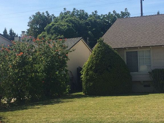 3rd image of 213 S Armel Dr