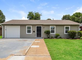 8135 Rockford Dr, Houston, TX 77033