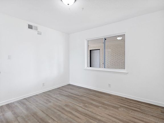 2nd image of 1148 S Memorial Dr #50da8d43e