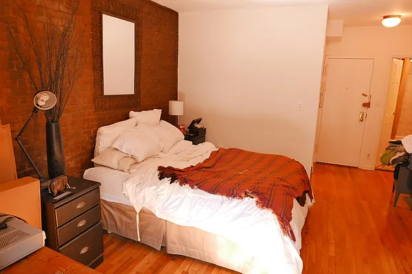 Rented by JK Dansar Corp | media 19