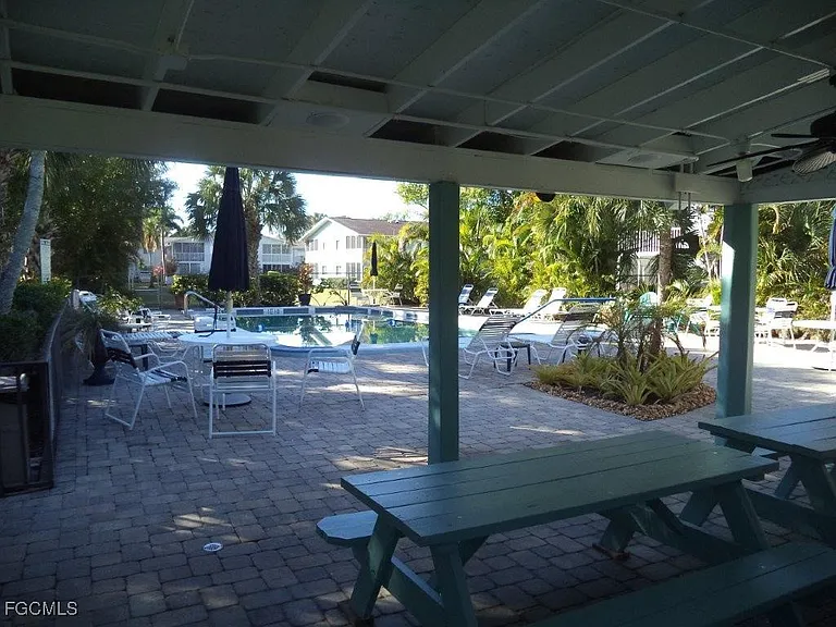 8071 Country Rd #205 — Photo 7
