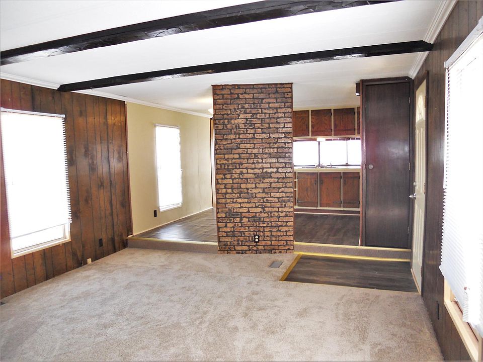 Flowing, open living space