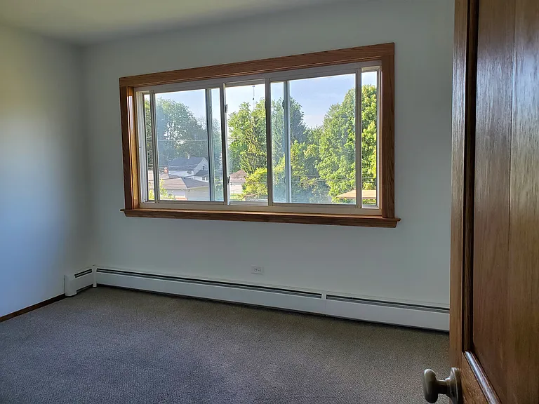 207 N Main St — Photo 10