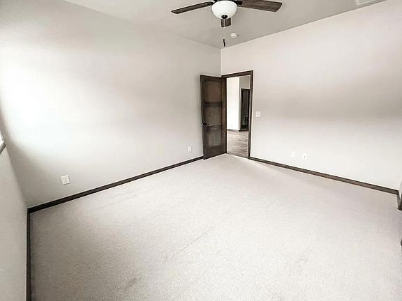 4th image of 6172 S Alki Pl