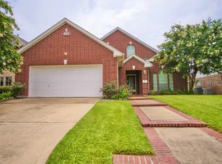 419 Richmond Place Dr, Richmond, TX 77469