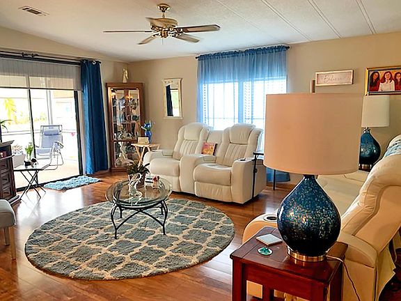 3rd image of 177 Las Palmas Blvd #177