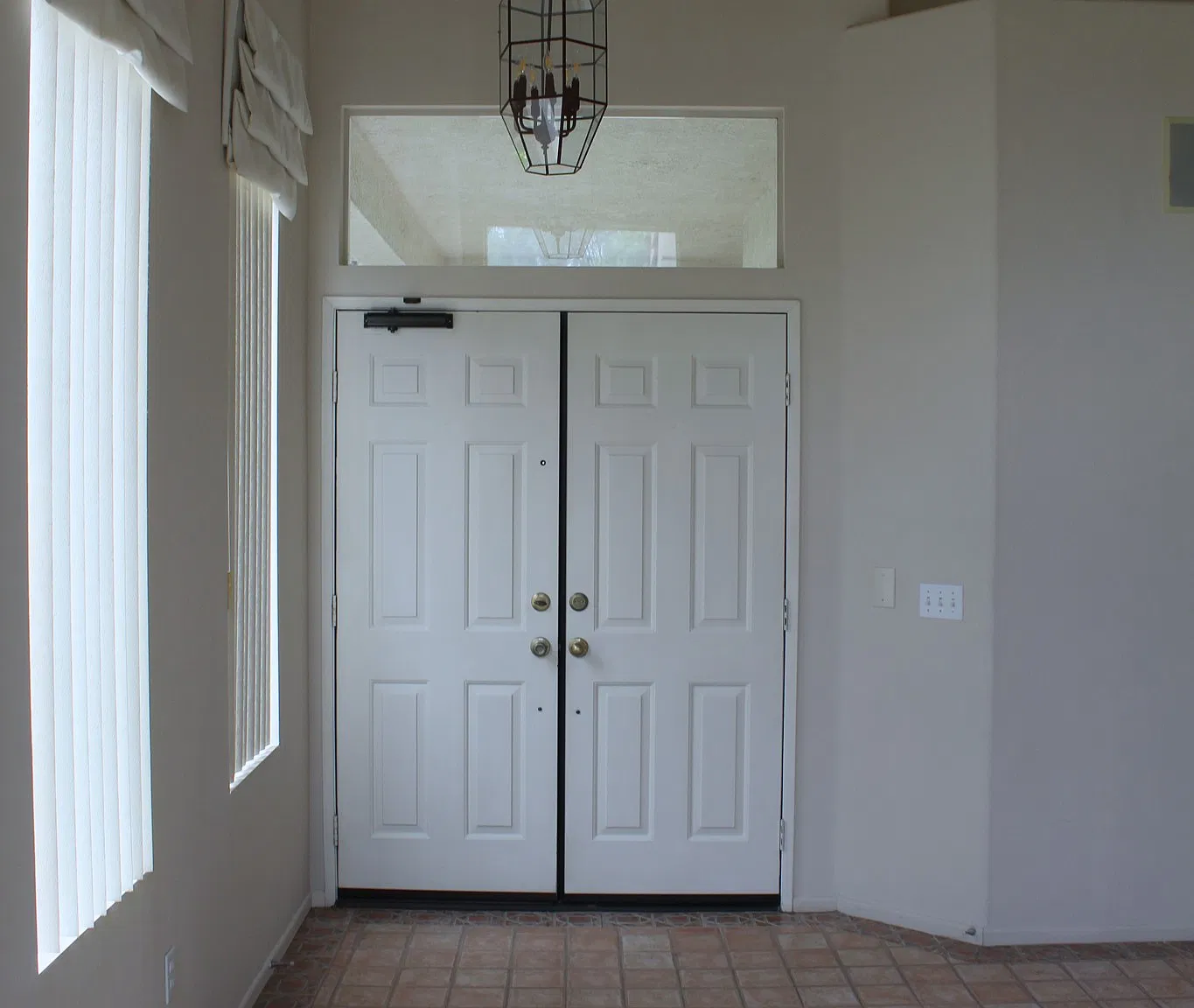 4 bed, 2100 sqft, $3,395 — Photo 4