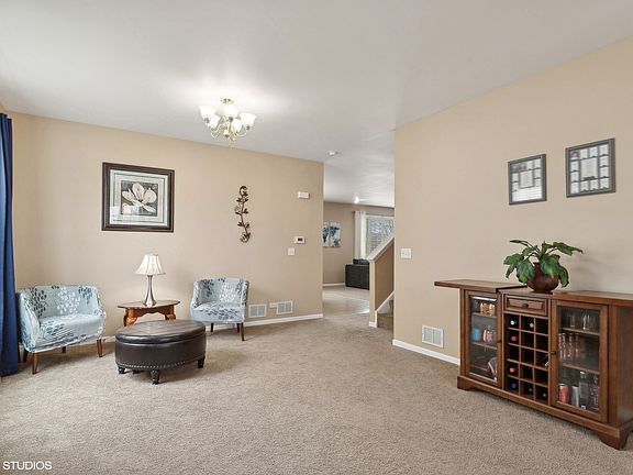 3rd image of 1136 Ashlyn Ln