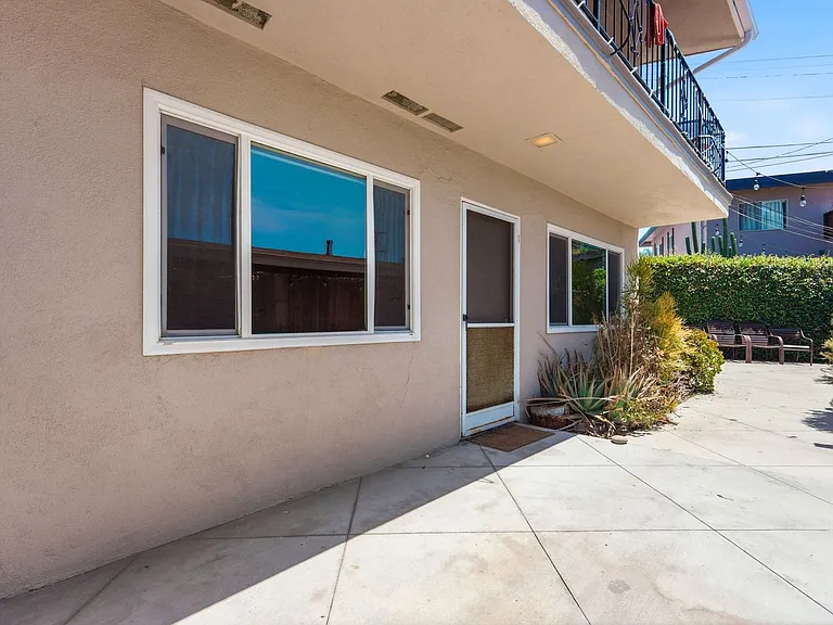 247 Avenida Rosa — Photo 2