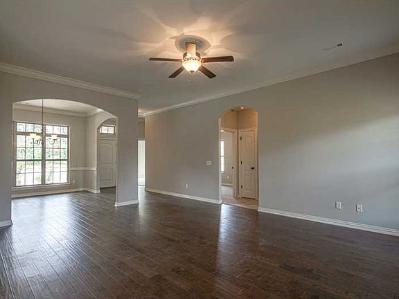 3rd image of 2671 Olive Ct
