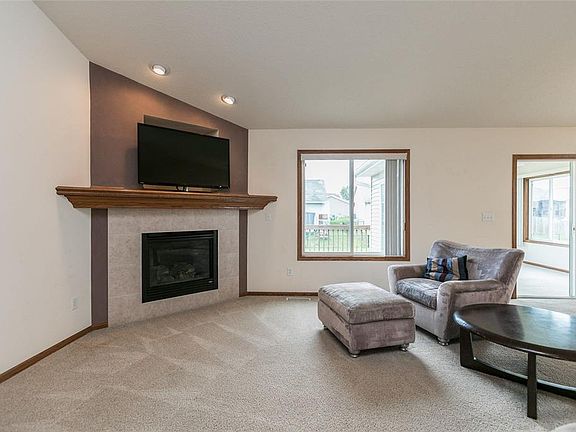 4th image of 580 Bent Creek Dr