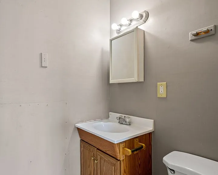 119 Shingiss St #123 — Photo 10