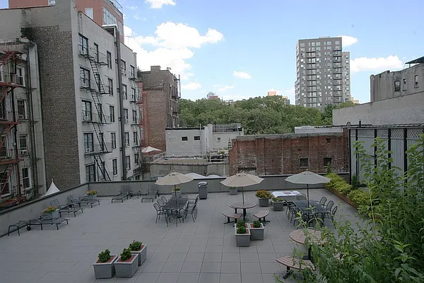 Rented by Stribling | media 17