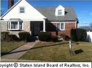 664 Bement Ave, Staten Island, NY