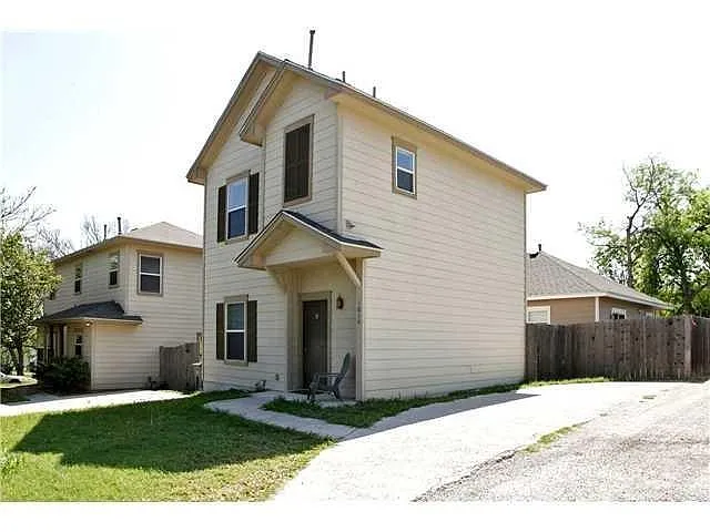 Building Photo - 1814 Ulit Ave #B