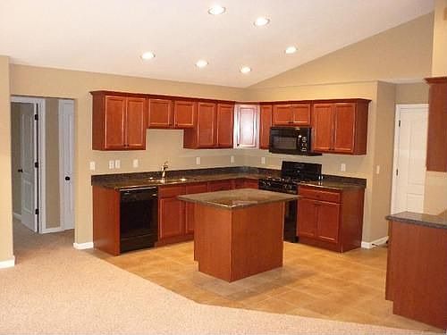 3rd image of 2803 W Pine Knoll Ct