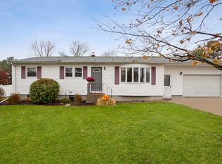 490 Kaufman Rd, Somerset, MA 02726