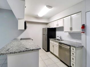5929 Queensloch Dr APT 127, Houston, TX 77096