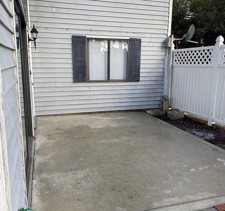 1st image of 7751 Tamara Lee Ct APT 103