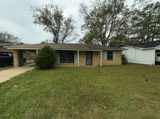 6521 Lyndon B Johnson Dr, Jackson, MS 39213