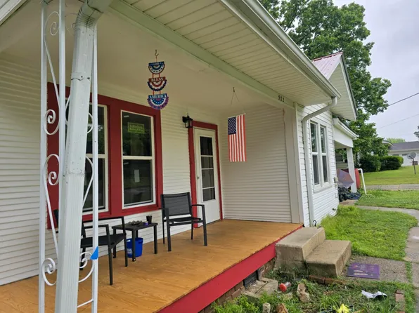 502 S 3rd St, Paris, AR 72855
