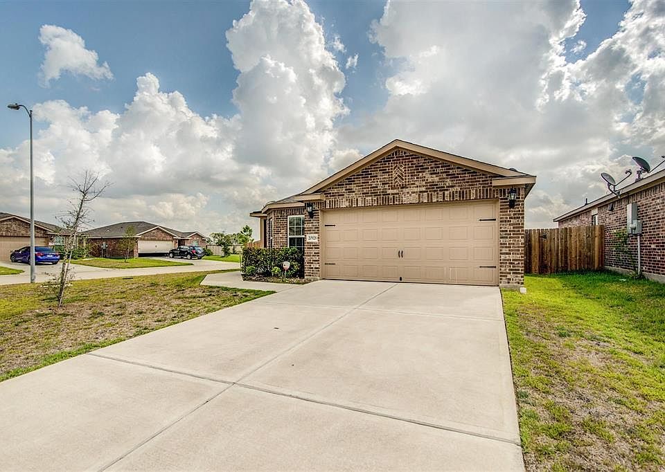1st image of 20926 Key Retreat Dr