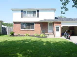 82 Lemans Dr, Depew, NY 14043