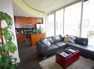 360 Nueces St APT 1015, Austin, TX 78701