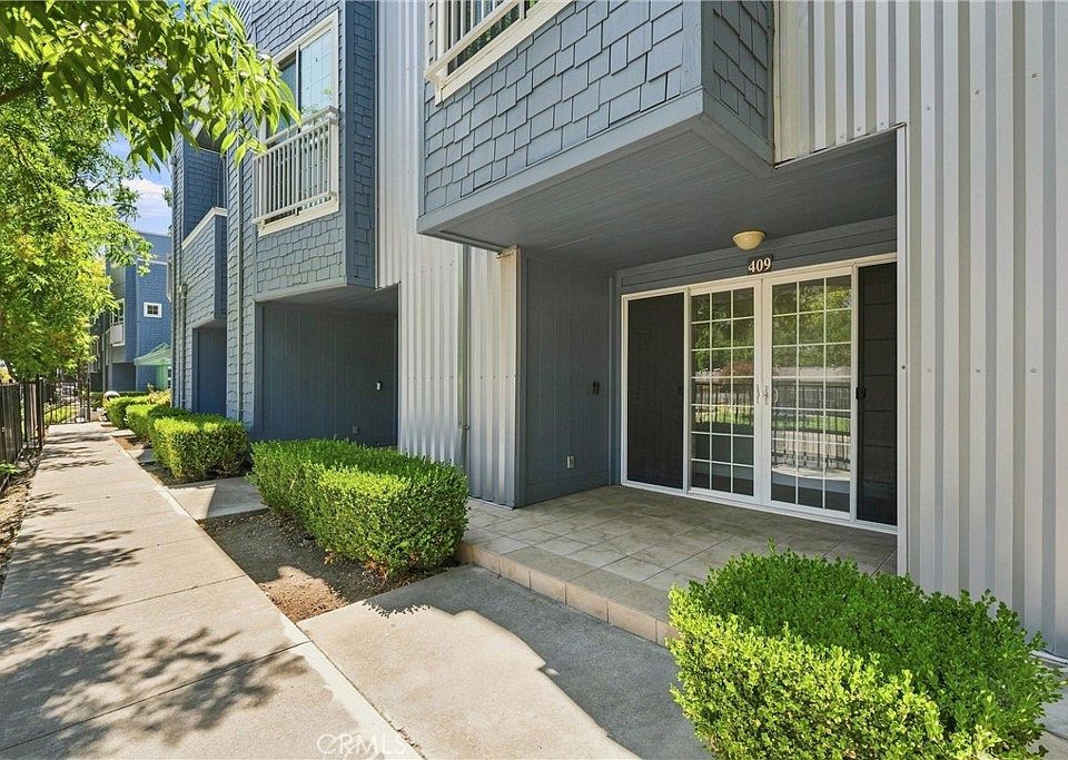 1st image of 409 Harriet Ln
