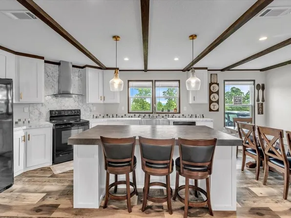 25386 Patterson Rd, Tecumseh, OK 74873