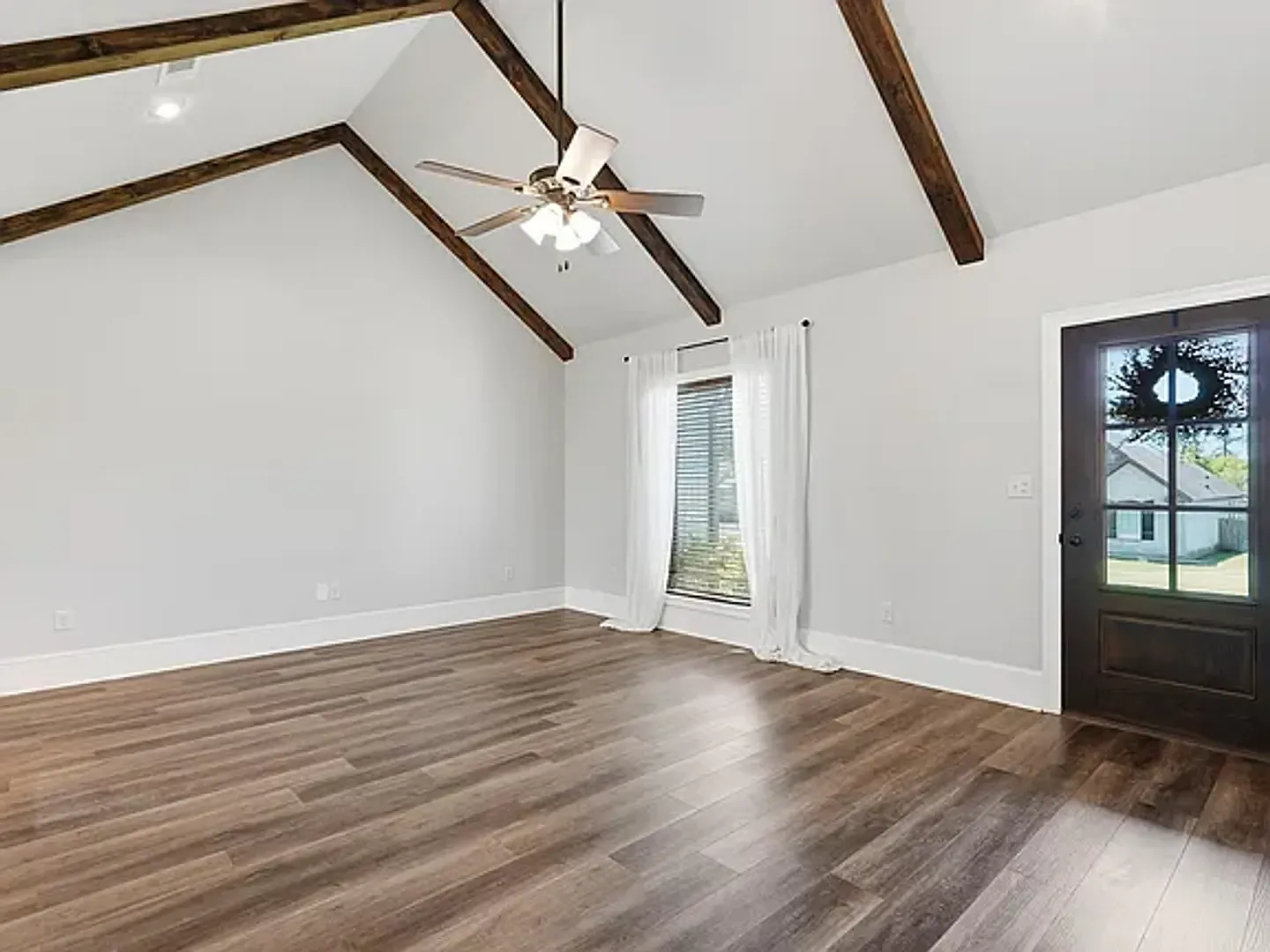 803 Adamson Dr. 4 Bedroom / 2 Bath Home — Photo 4