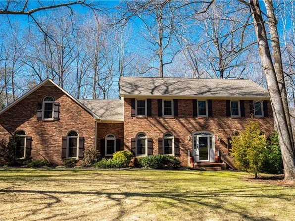 616 Doe Run Dr, Kernersville, NC 27284