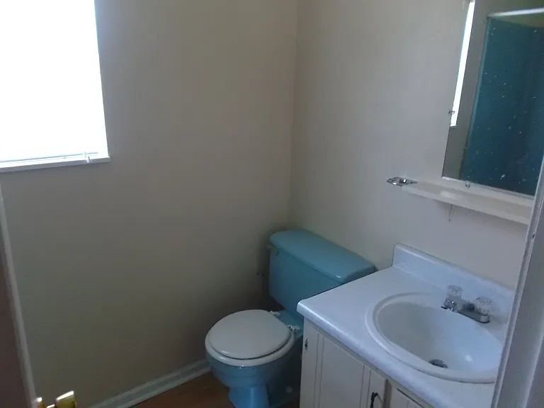 1413 Kingswood Way — Photo 3