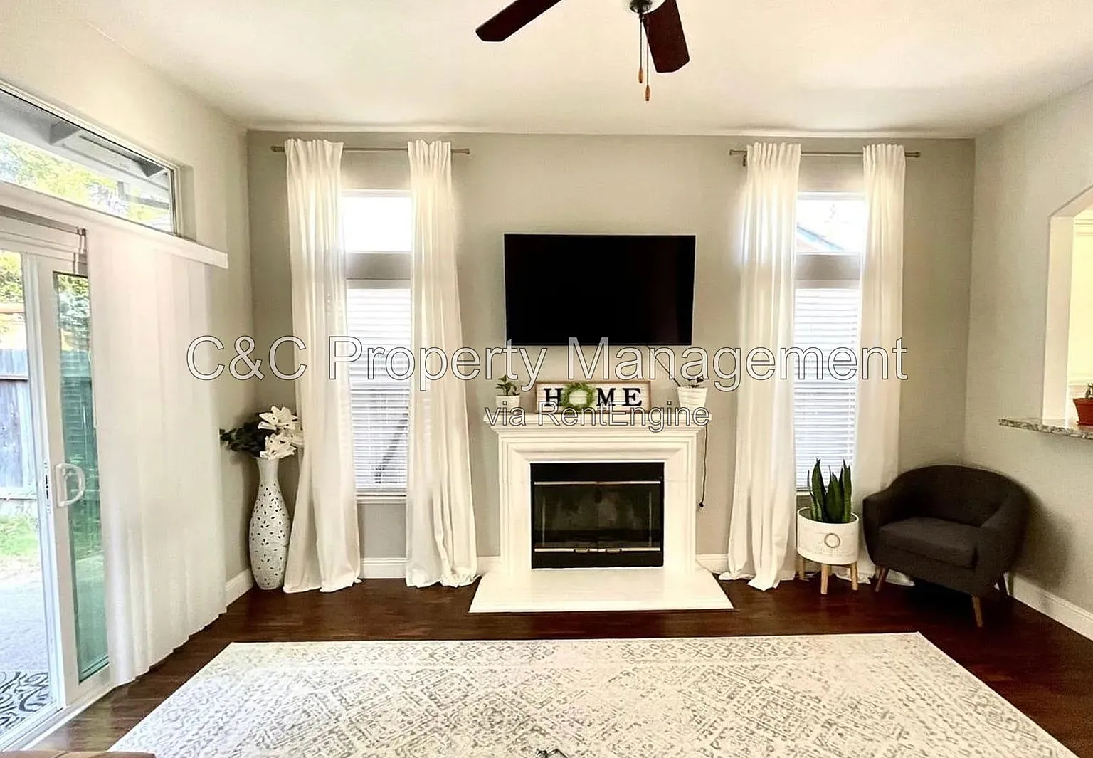 3 bed, 2.0 bath, 1187 sqft, $2,445 — Photo 4