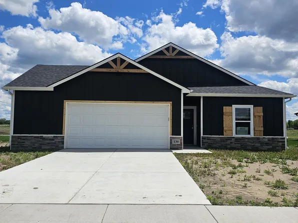 130 S Gatewood St, Valley Center, KS 67147