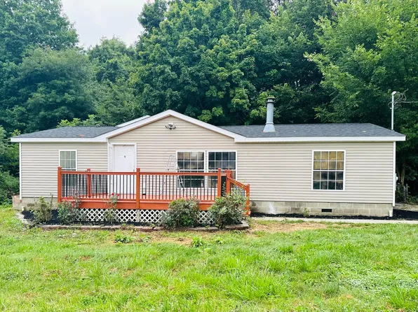 6953 Indian Run Rd NE, Pleasantville, OH 43148