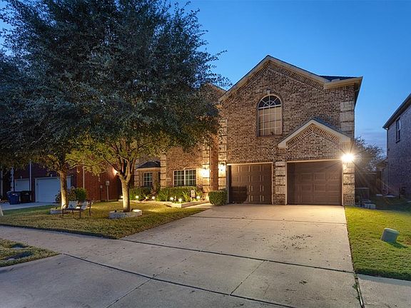 2nd image of 11424 Glen Rose Dr