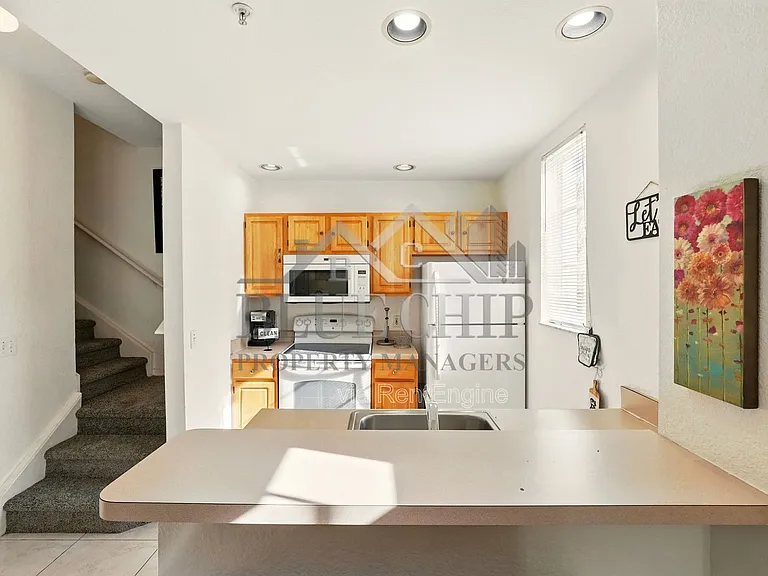 4005 Venetian Bay Dr #108 — Photo 12