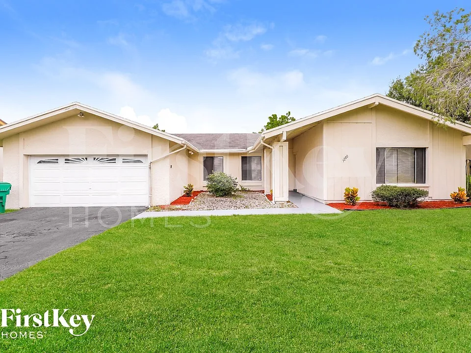 7200 NW 46th St