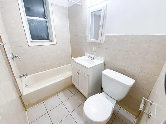 Rented by Nooklyn NYC LLC | media 27