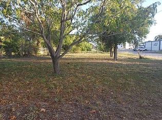 328 E Alice Ave, Kingsville, TX 78363