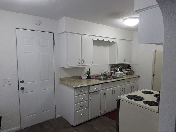 2nd image of 110 Beckwith Dr