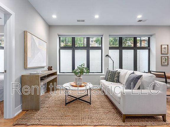 4th image of 1345 K St SE Unit T-01