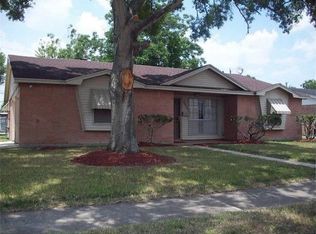 4846 Trail Lake Dr, Houston, TX 77045