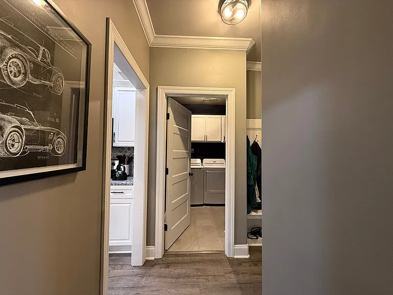 2604 Etna Dr — Photo 8